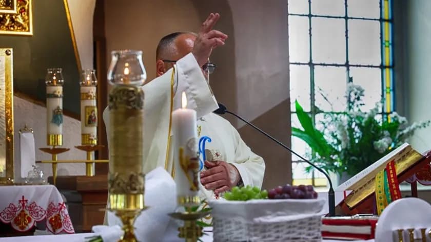 Co to są rekolekcje? Definicja, cele i jak wyglądają duchowe odnowienie